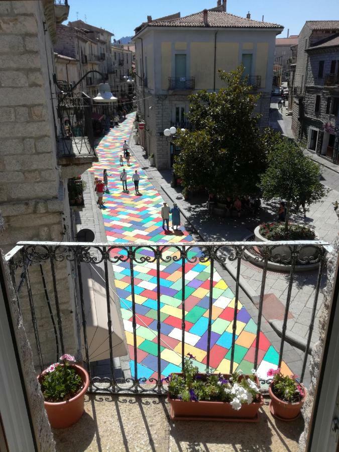 B&B Piazza Di L'Ara Tempio Pausania Εξωτερικό φωτογραφία