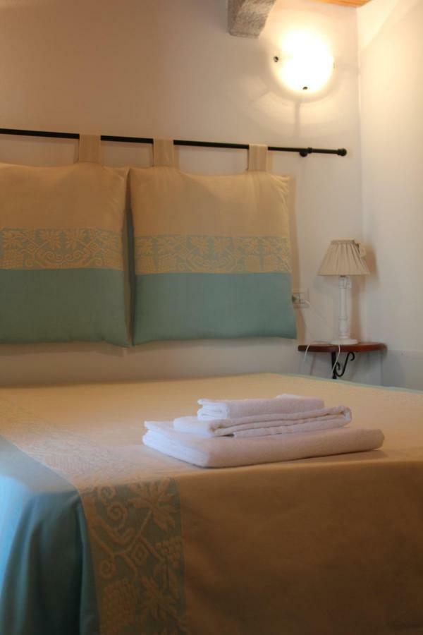 B&B Piazza Di L'Ara Tempio Pausania Εξωτερικό φωτογραφία